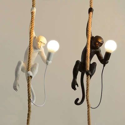 कपड़े की दुकान के लिए ऊर्जा की बचत राल बंदर लटकन लाइट